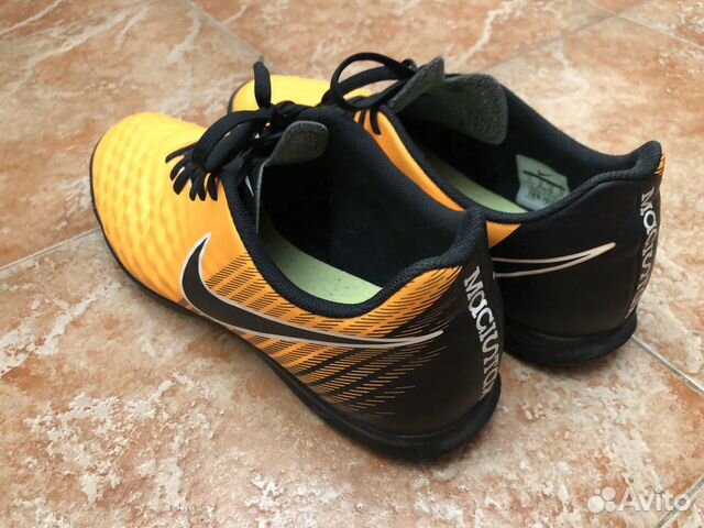 Кроссовки Nike MagistaX Ola II Кроссовки Nike MagistaX Ola II