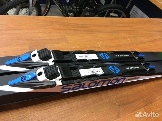 Новые беговые лыжи (с креплениями) Salomon s-max s