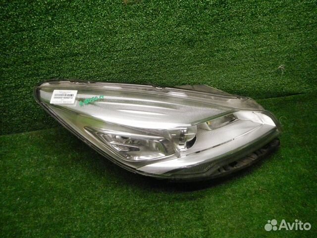 Фара правая Ford Kuga 2 (12-16) ксенон CV4413D154A