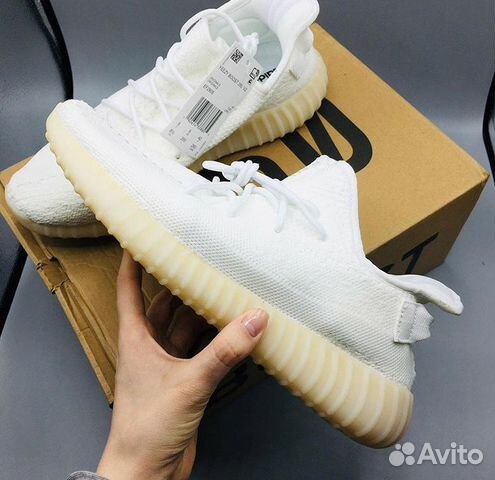 Кроссовки Yeezy Boost Кроссовки Yeezy Boost