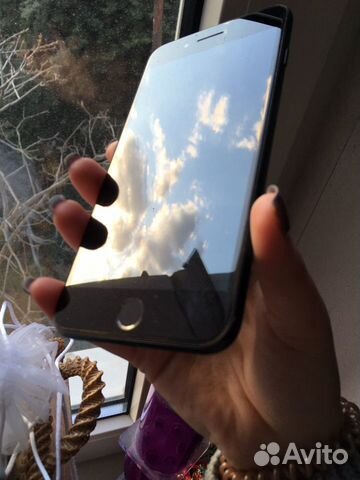Телефон iPhone 7+ 32gb