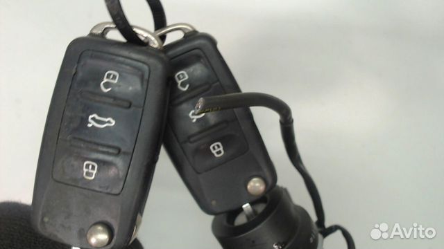 Замок зажигания Volkswagen Touran, 2011