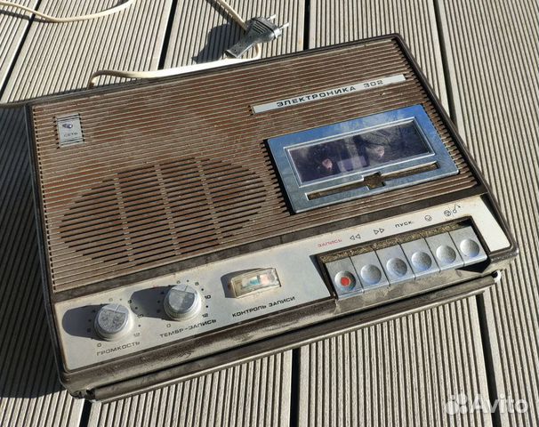 Магнитофон Электроника 302 кассетный