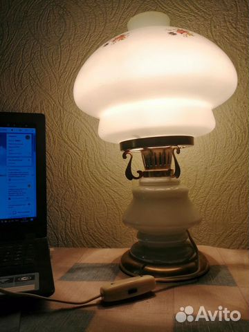 Лампа настольная ретро Лампа настольная ретро