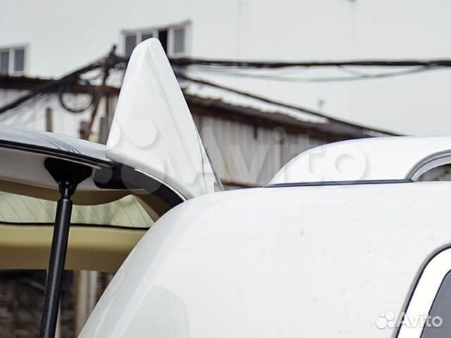 Спойлер Land Cruiser 200 2015+ на пятую дверь Спойлер Land Cruiser 200 2015+ на пятую дверь