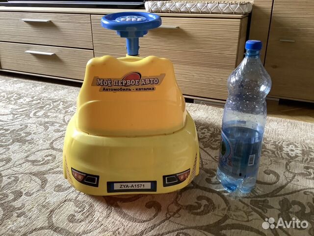 Детская машинка от года до трёх лет