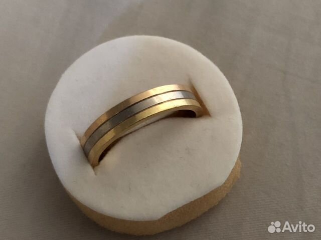 Обручальное кольцо Cartier Trinity Обручальное кольцо Cartier Trinity