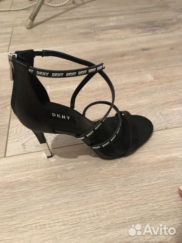 Босоножки dkny