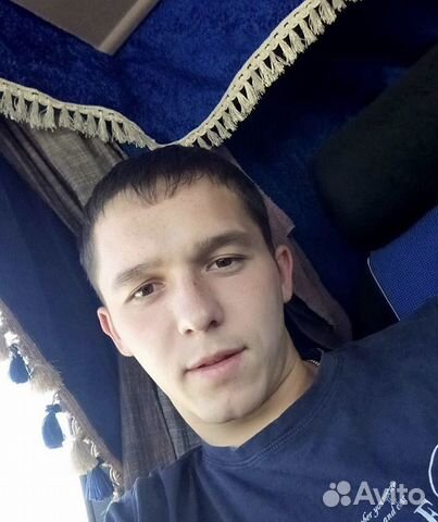 Автослесарь по ремонту грузовых машин и прицепов