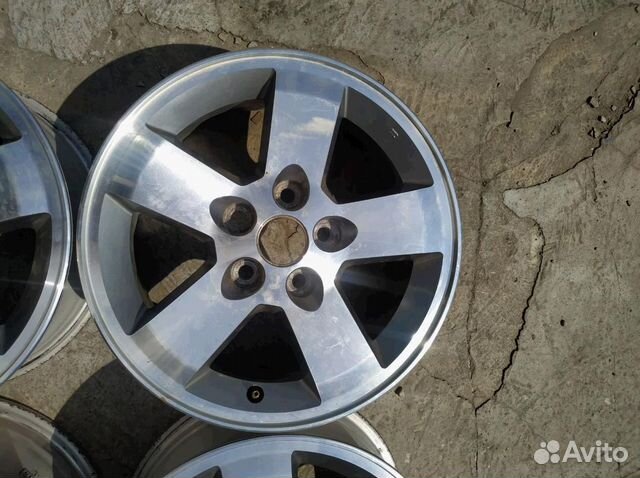 Диски бу оригинал R16 LU на Peugeot