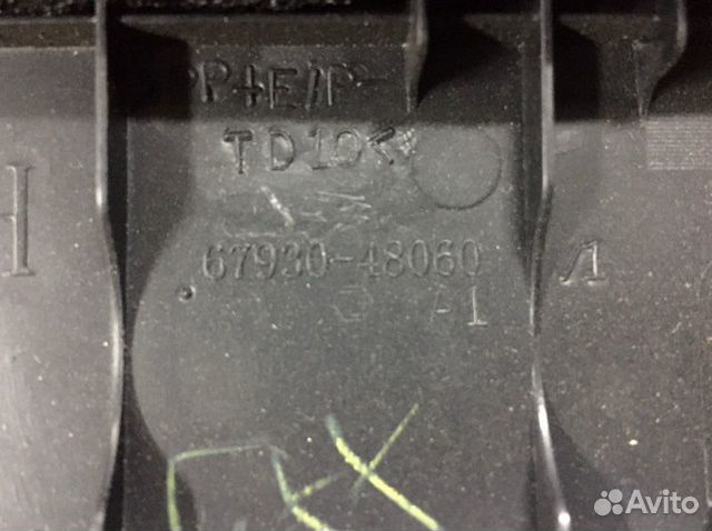 Накладка на порог задняя правая нижняя Lexus Rx270