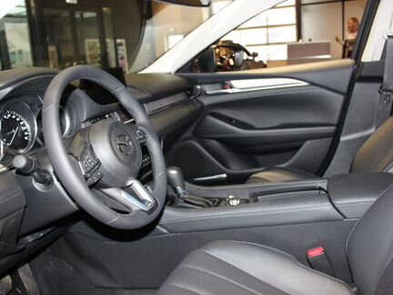 Mazda 6 2.0 AT, 2020