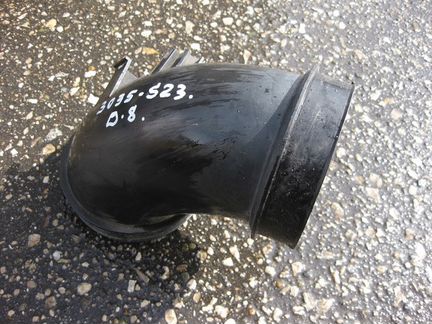 Воздушная трубка перед турбиной D13 Scania