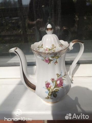 Обеденный сервиз