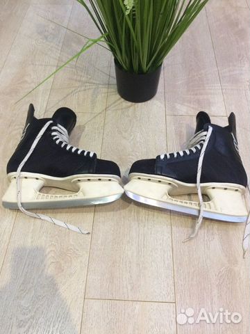 Хоккейные коньки bauer