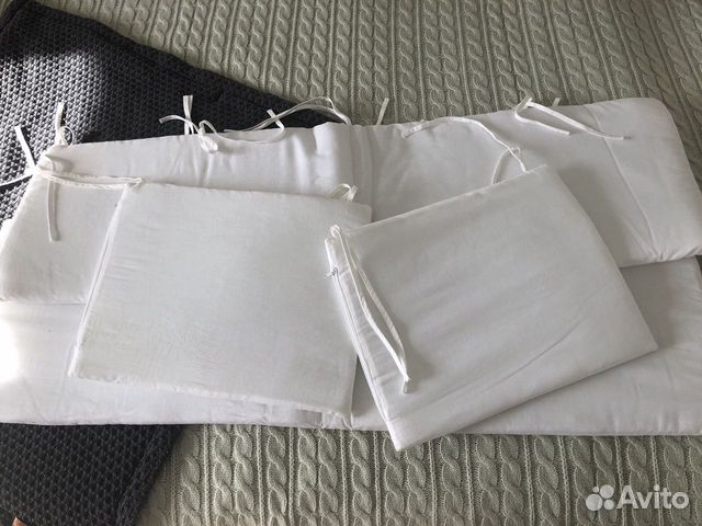 Бортики в кроватку