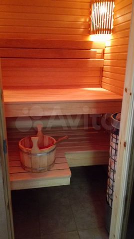 2-к. квартира, 54 м², 1/14 эт.