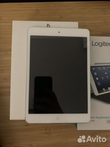 iPad mini, клавиатура Logitech