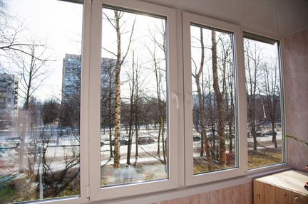 Остекление и внутренняя отделка Балкона