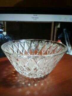 Хрустальный салатник времен СССР. Не использовался
