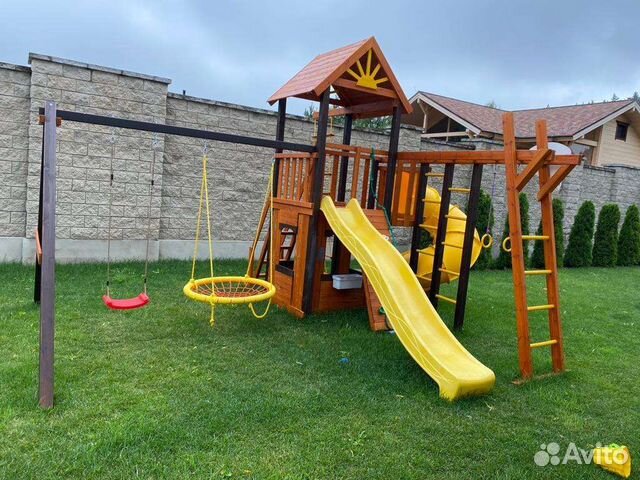 Детская деревянная площадка