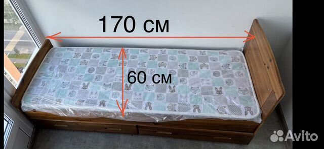 Детская кровать с матрасом и наматрасником