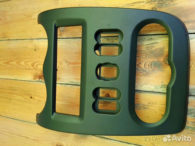 Рамка консоли для Рено логан (сандеро)