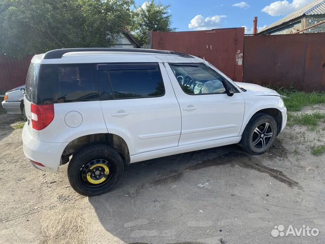 Skoda Yeti 1.2 МТ, 2014, битый, 79 528 км