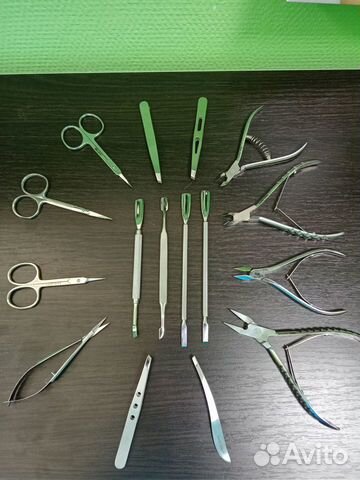 Маникюрный и парикмахерский инструмент
