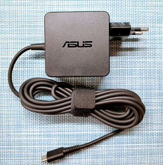 Блок питания type-C Asus 45W 2.25 A