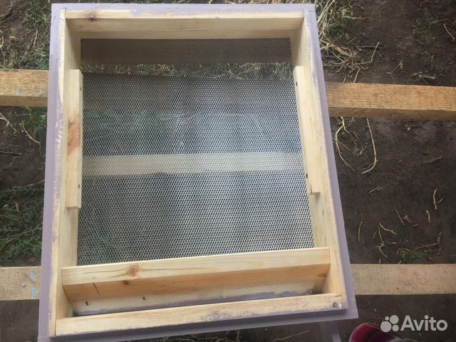 Сетка цпвс для доньев ульев