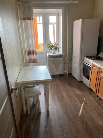 2-к. квартира, 50 м², 9/9 эт.