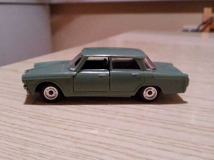 Коллекционная модель автомобиля СССР