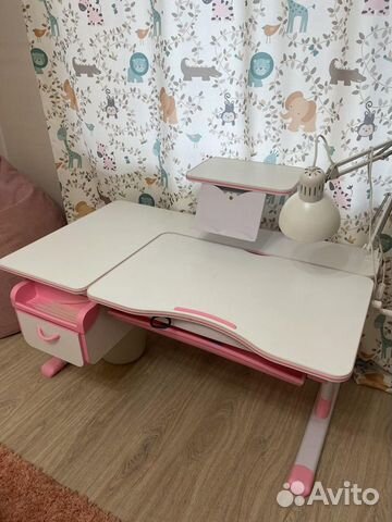 Стол и стул ученика