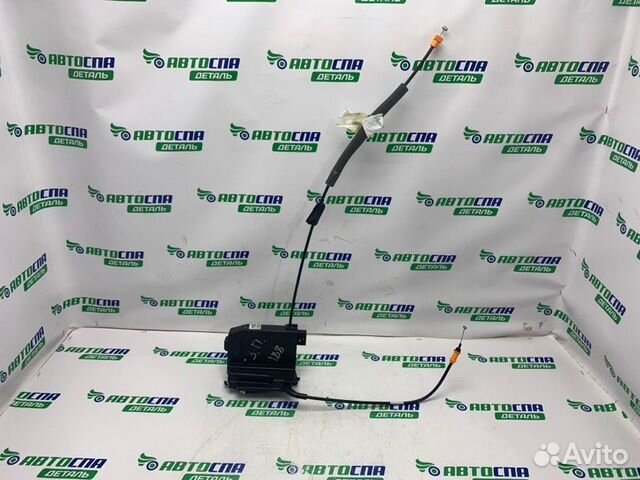 Замок двери задний правый Citroen C4 Picasso