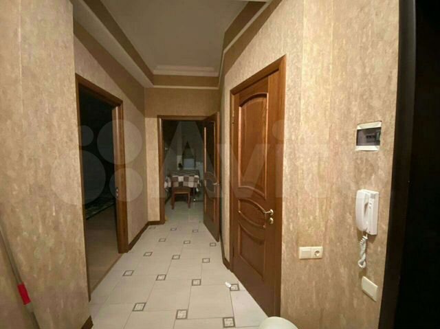 2-к. квартира, 78 м², 9/9 эт.
