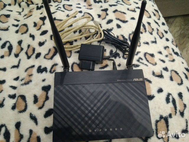 Роутер «asus» model name RT-N 12