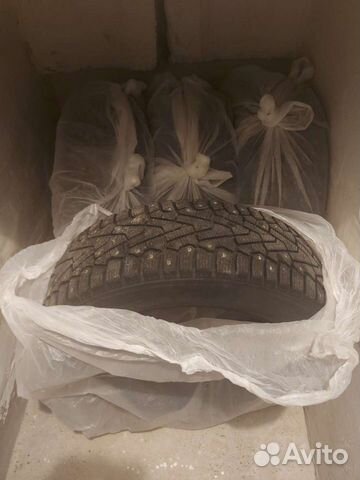 Pirelli Ice Zero 215/65 R17