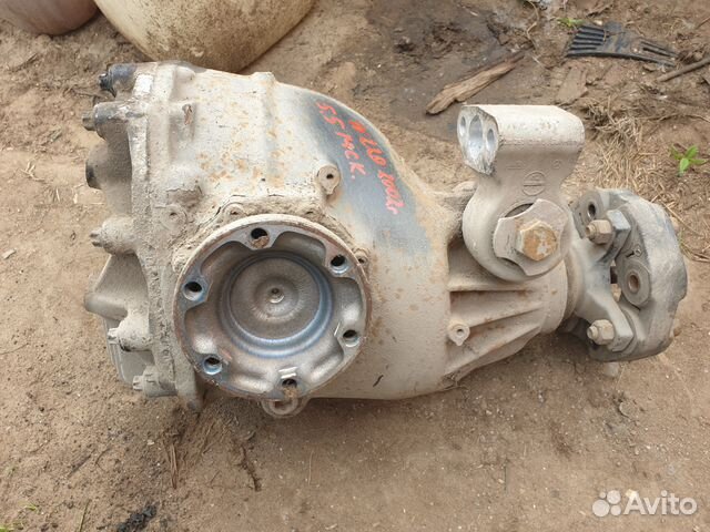 Задний редуктор mercedes s w220 5.5 amg 2.65 s220