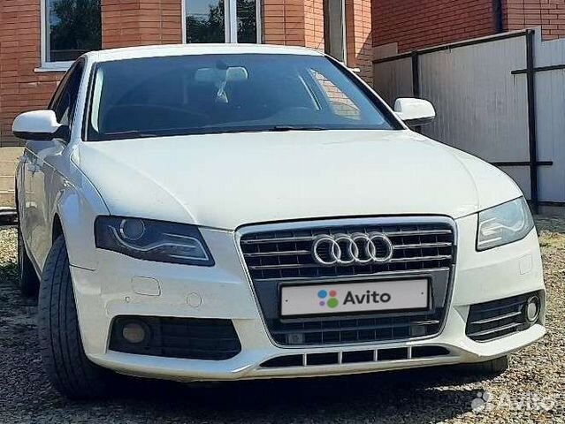 Audi A4 1.8 CVT, 2010, 200 000 км