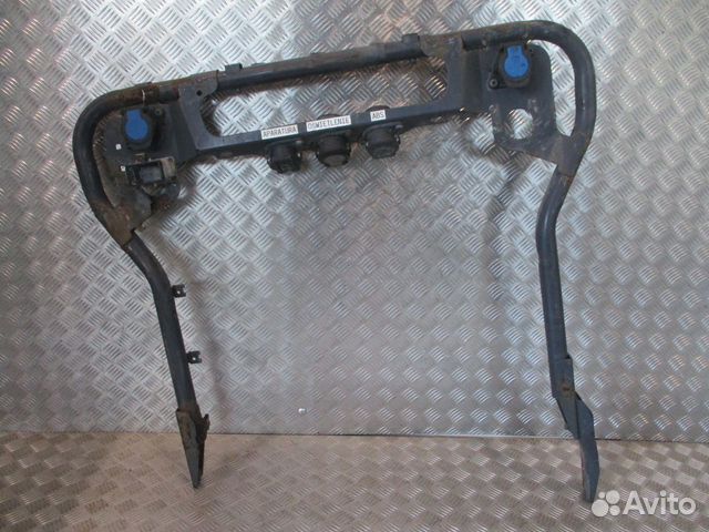 Кронштейн электрических разъемов прицепа Scania 21