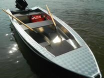Новая алюминиевая моторная лодка Вятбот 390У