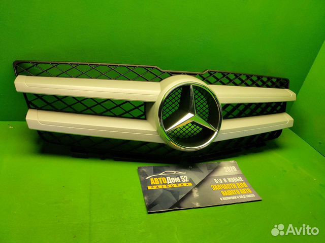 Решетка радиатора Mercedes 204 GLK дорестайлинг