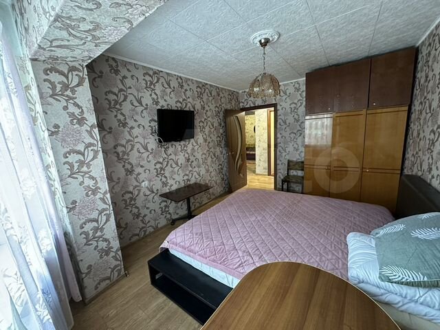 3-к. квартира, 65 м², 1/5 эт.