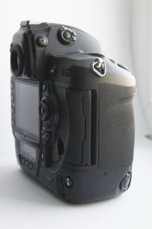 Nikon D3X