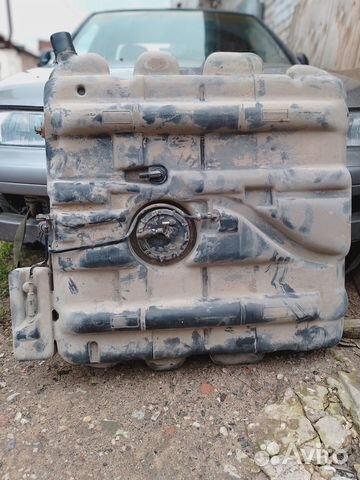 Топливный бак Mercedes Vito w638 OM 601 дизель