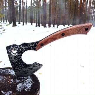 Топор кованый 