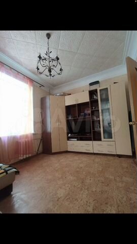 2-к. квартира, 43 м², 2/2 эт.