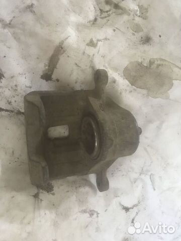 Суппорт тормозной передний левый Hyundai Sonata