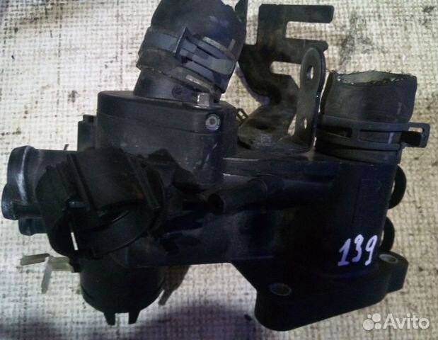 Корпус термостата Фольксваген Гольф Поло Венто